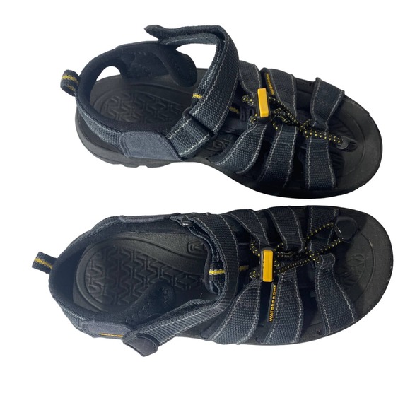 Keen Boys Black Gray Sandals Size 2 - Picture 3 of 9